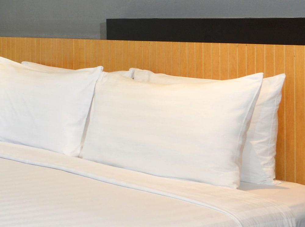 Belaire Bangkok Sukhumvit Otel Dış mekan fotoğraf