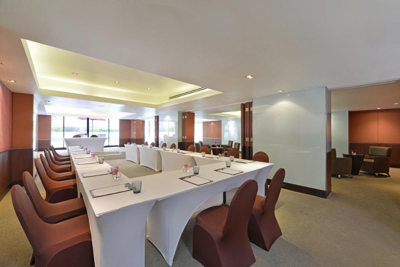 Belaire Bangkok Sukhumvit Otel Dış mekan fotoğraf