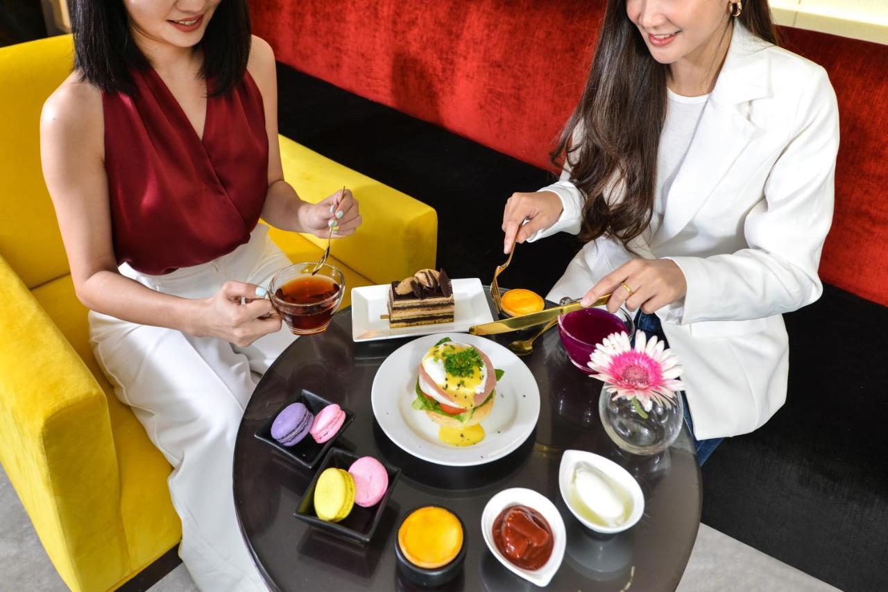 Belaire Bangkok Sukhumvit Otel Dış mekan fotoğraf
